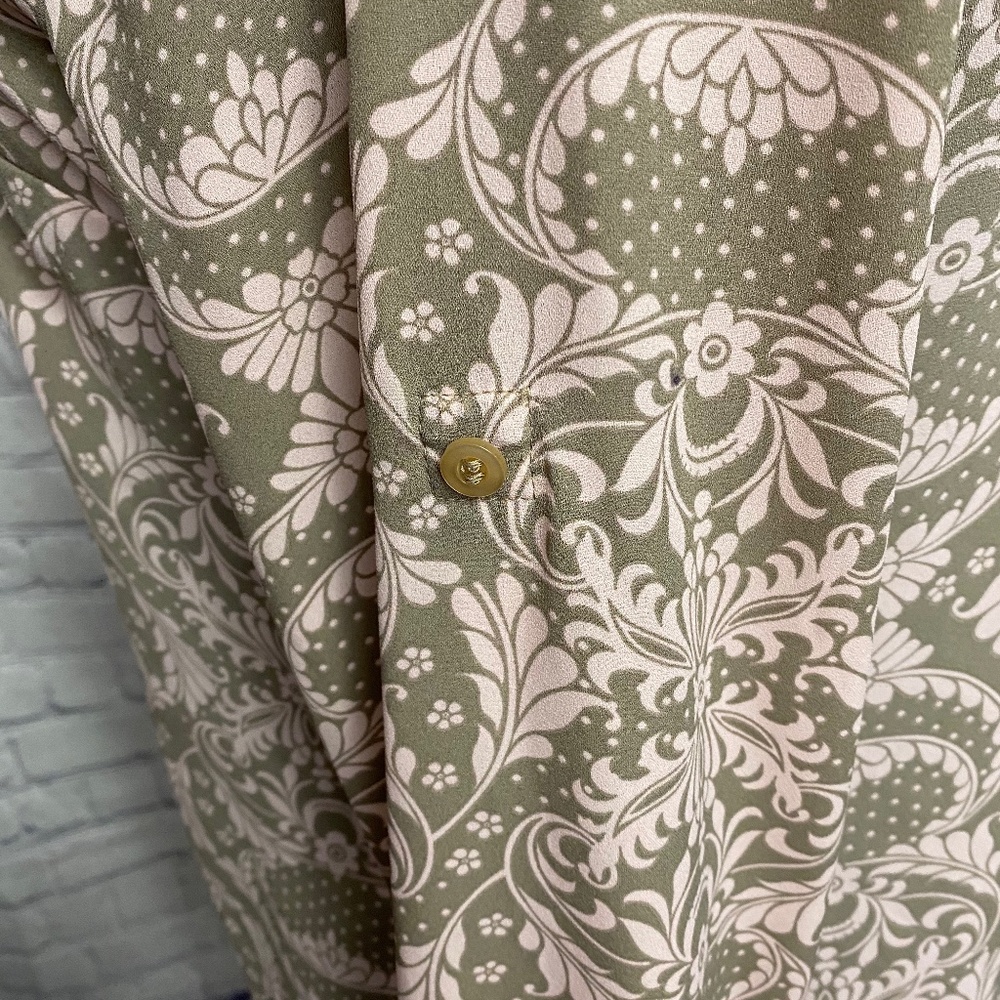 NY & Co khaki and pink button down blouse - Picture 7 of 7